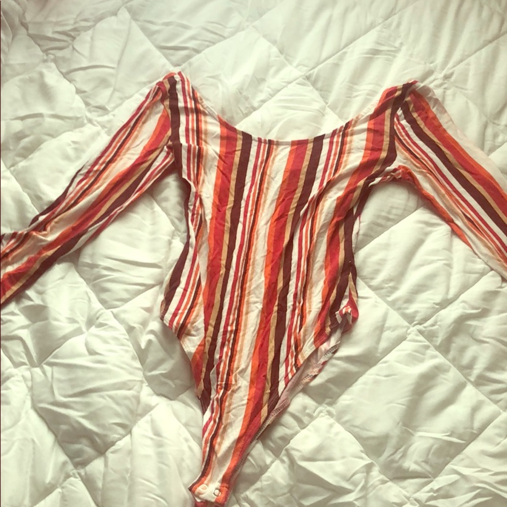 70’s inspired pattern long sleeve bodysuit